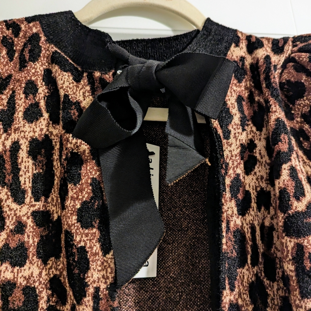 Alice and Olivia Kitty Leopard Puff-Sleeve Cardigan - Picture 5 of 12